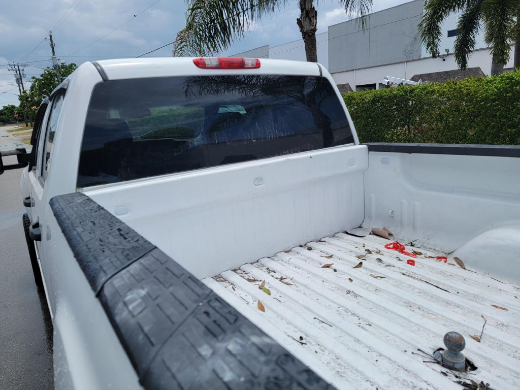 Photo 25 of this GMC SIERRA