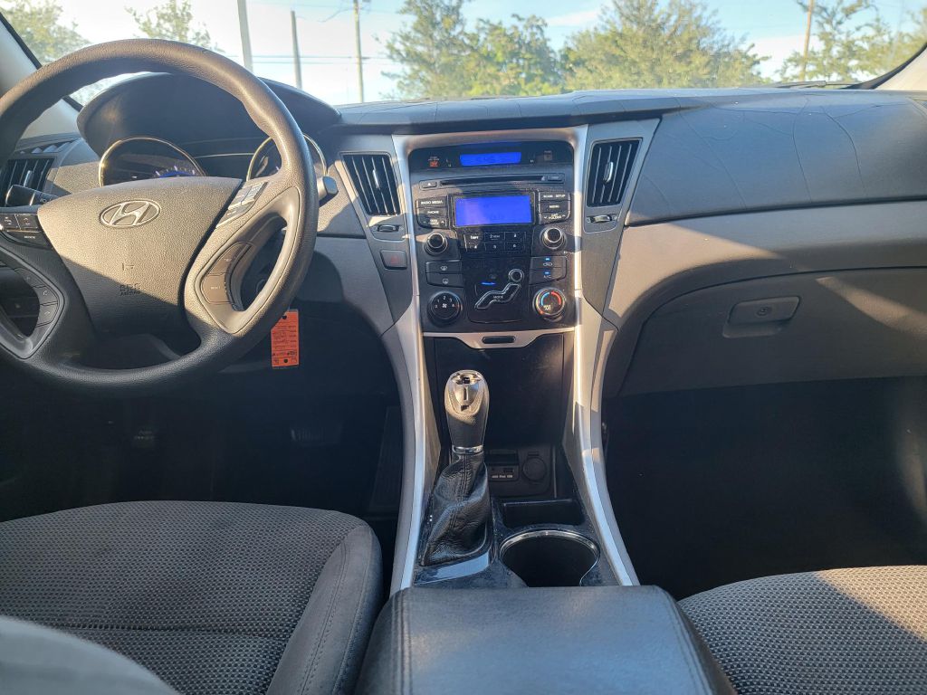 HYUNDAI SONATA 2013 HYUNDAI SONATA 5NPEB4AC8DH566870