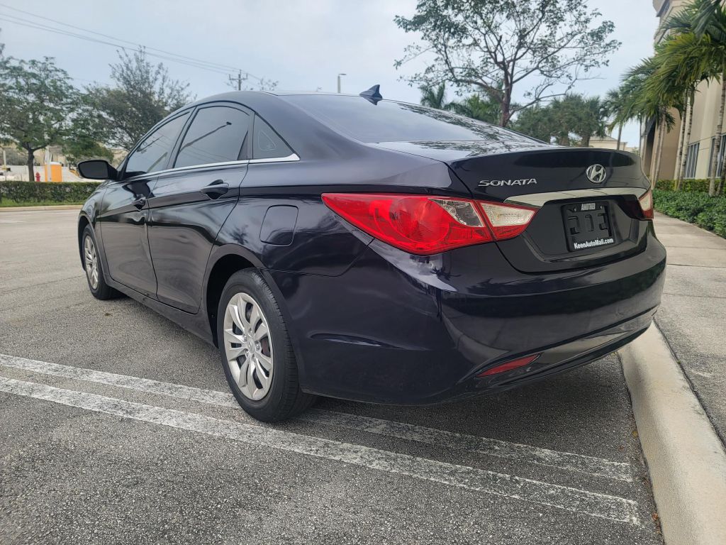 Photo 5 of this HYUNDAI SONATA