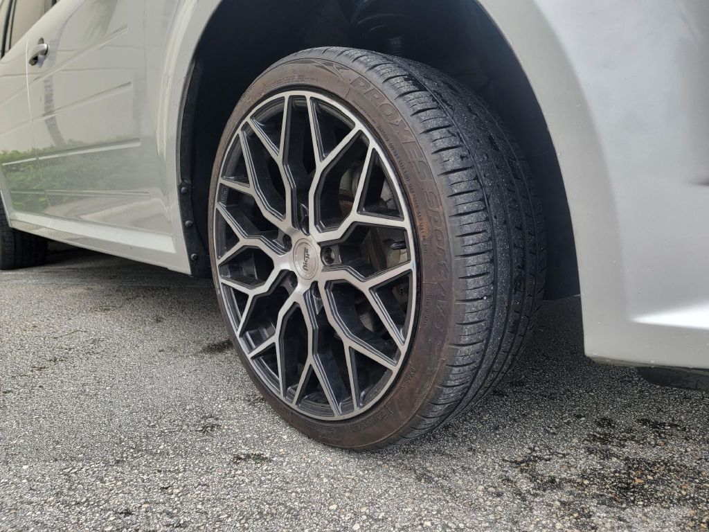 Photo 13 of this FORD FLEX