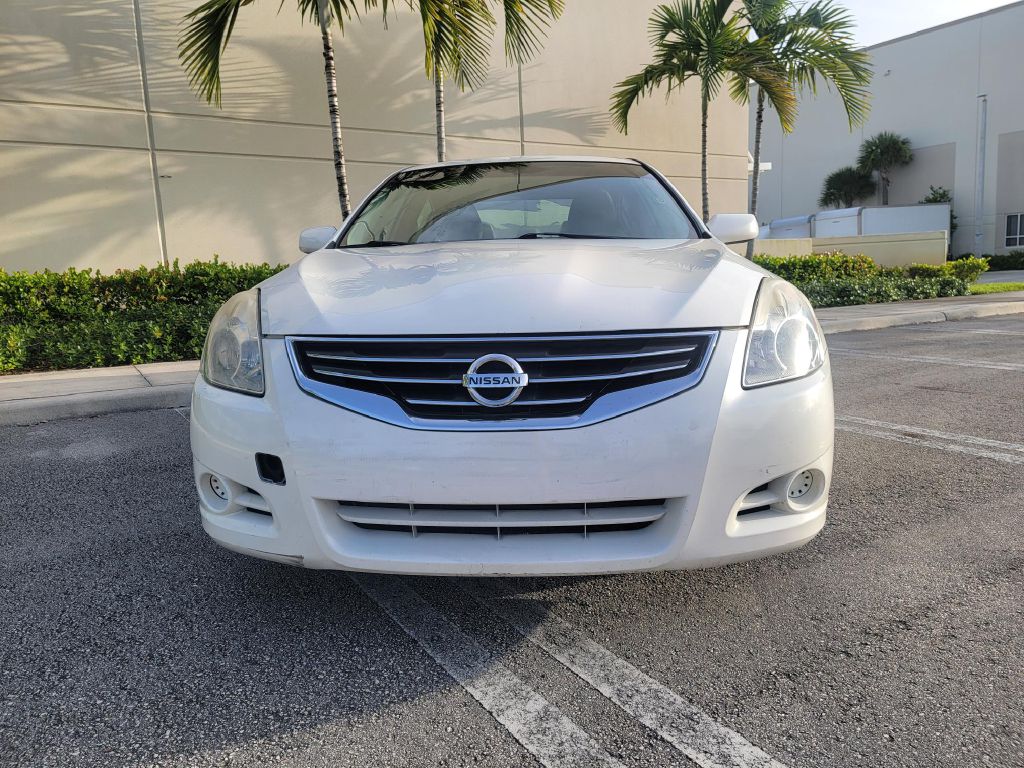 Photo 2 of this NISSAN ALTIMA