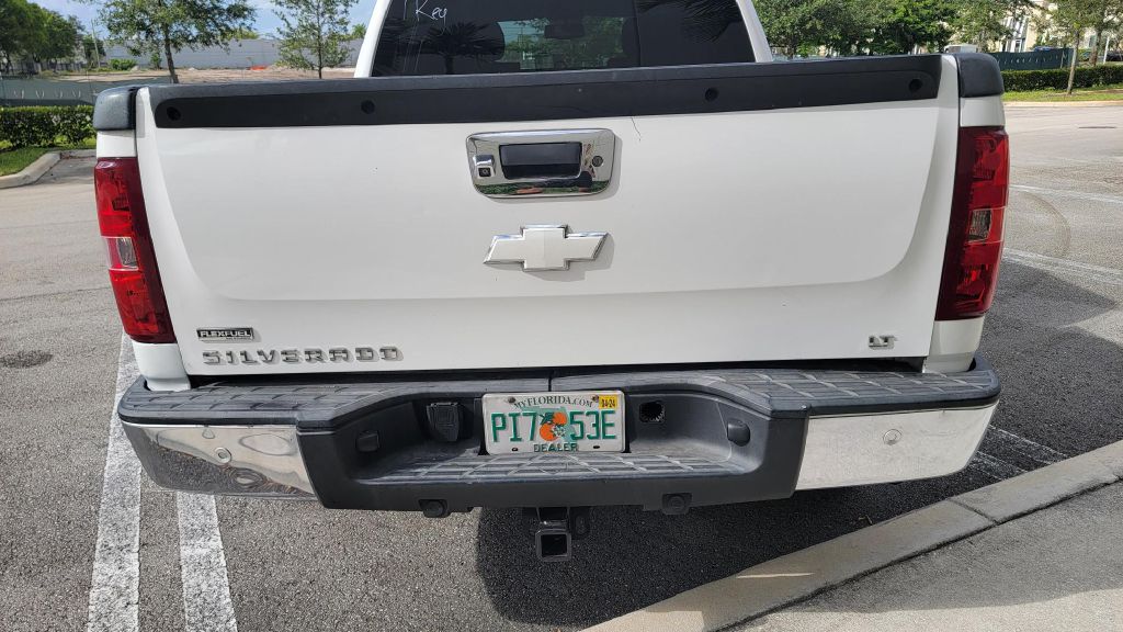 CHEVROLET SILVERADO 1500 2011 CHEVROLET SILVERADO 1500 3GCPCSE00BG176118
