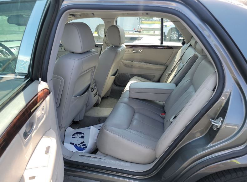 Photo 14 of this CADILLAC DTS