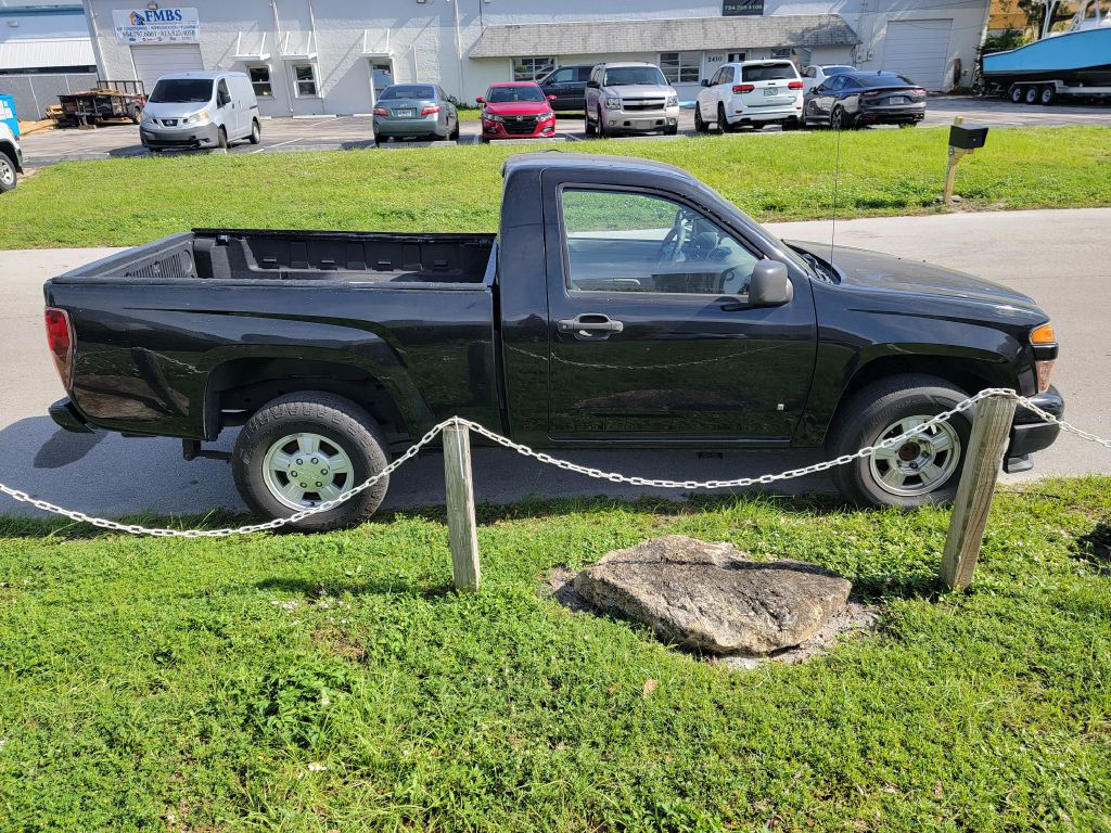 Photo 4 of this CHEVROLET COLORADO