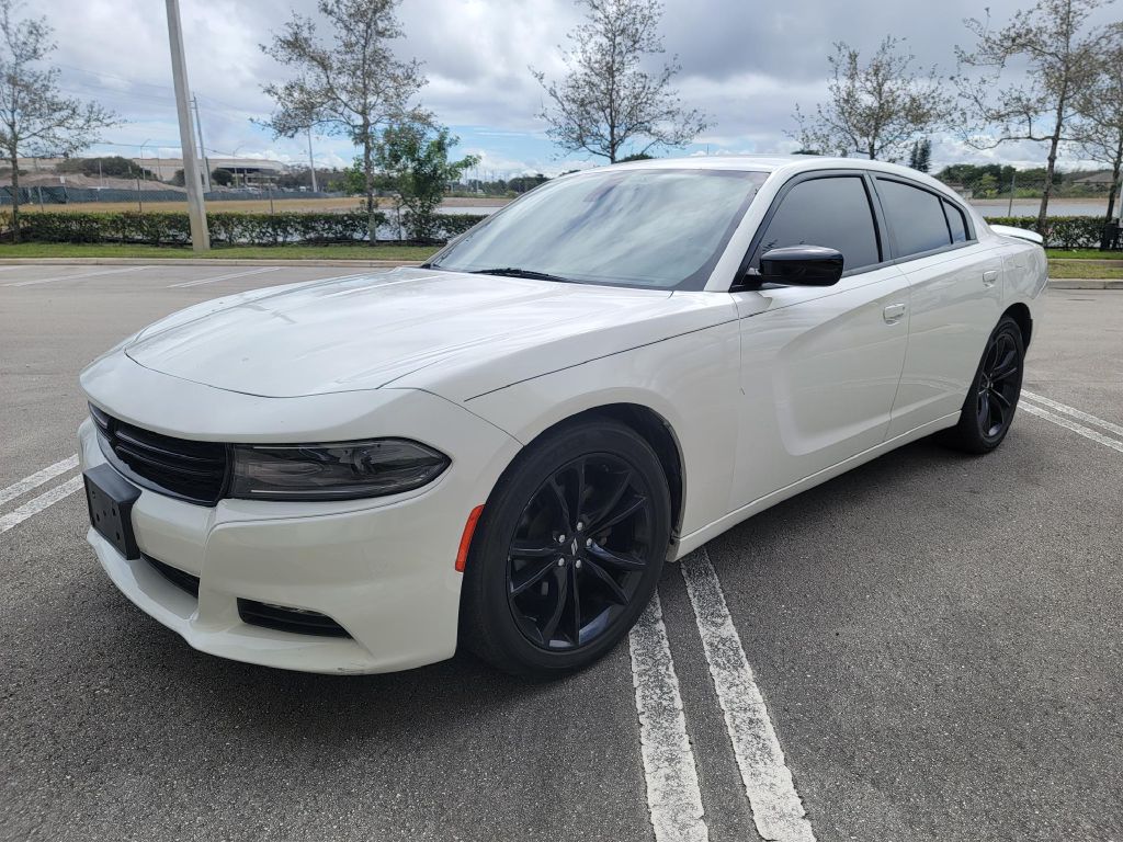 Photo 3 of this DODGE CHARGER