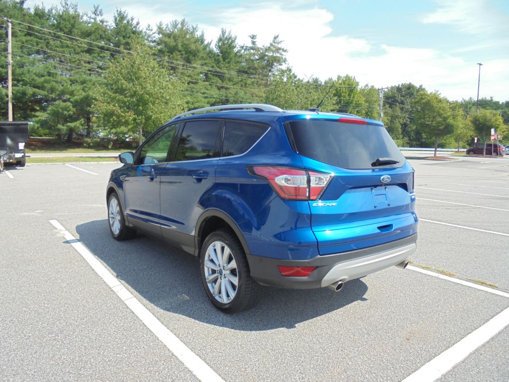 Photo 3 of this FORD ESCAPE