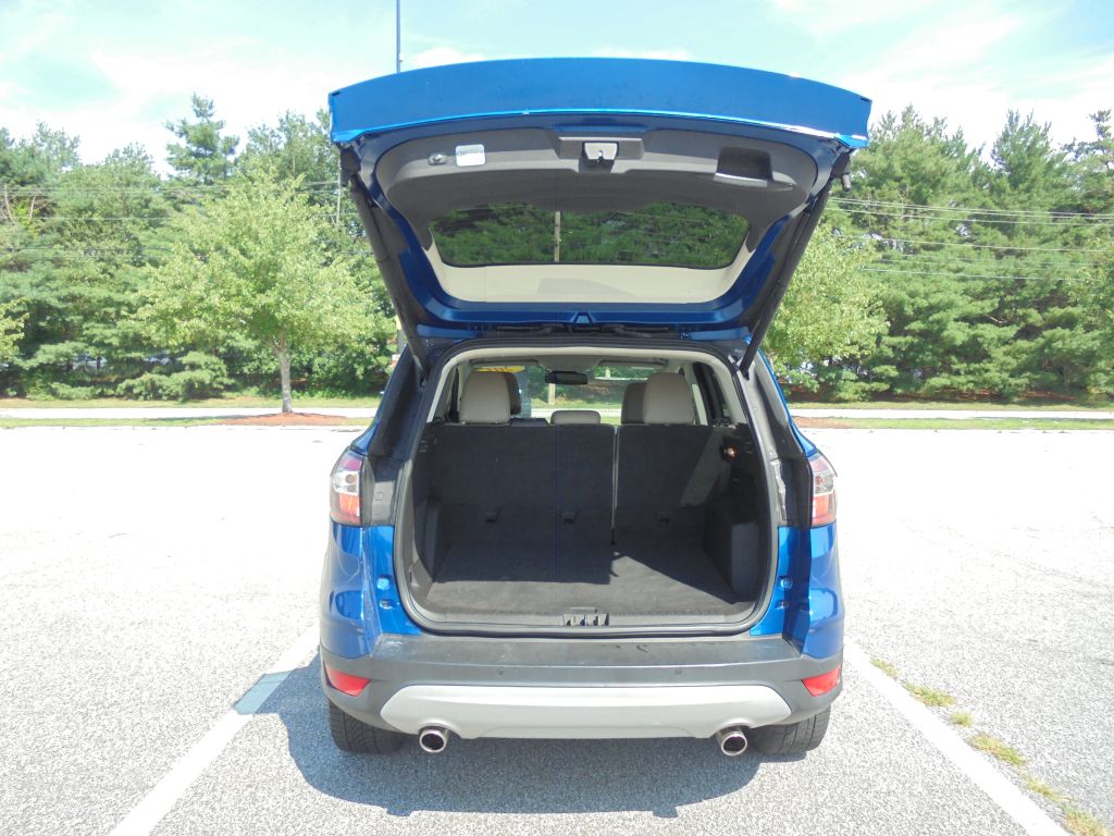 Photo 15 of this FORD ESCAPE
