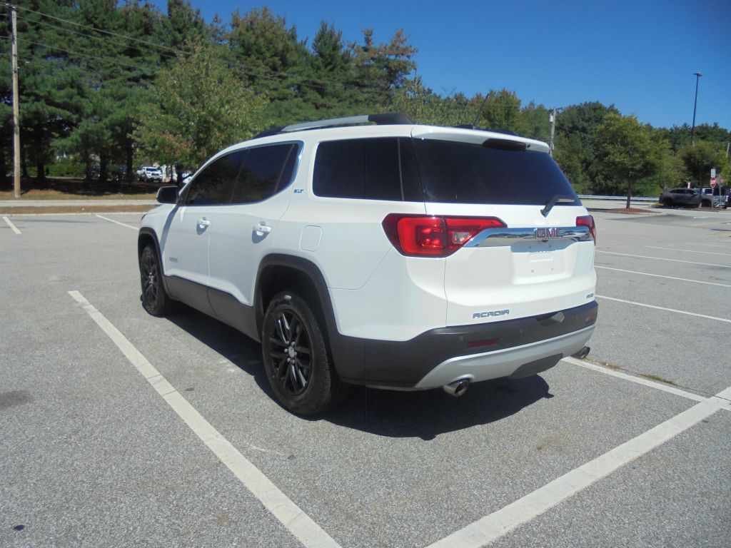 Photo 3 of this GMC ACADIA
