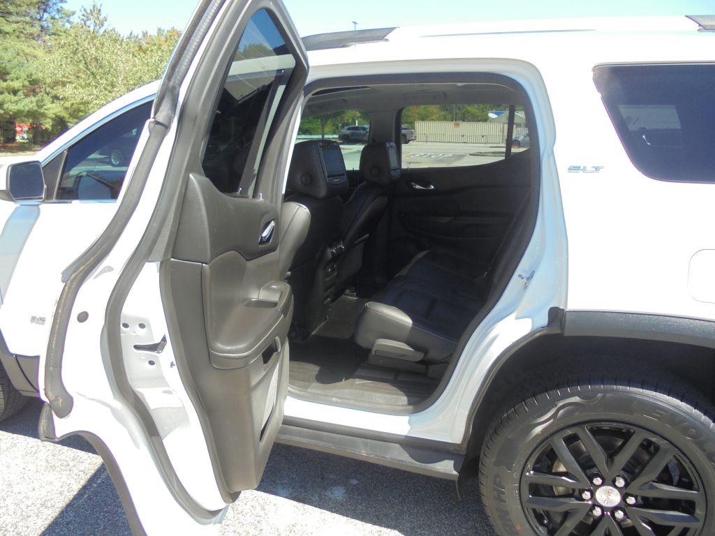 Photo 10 of this GMC ACADIA