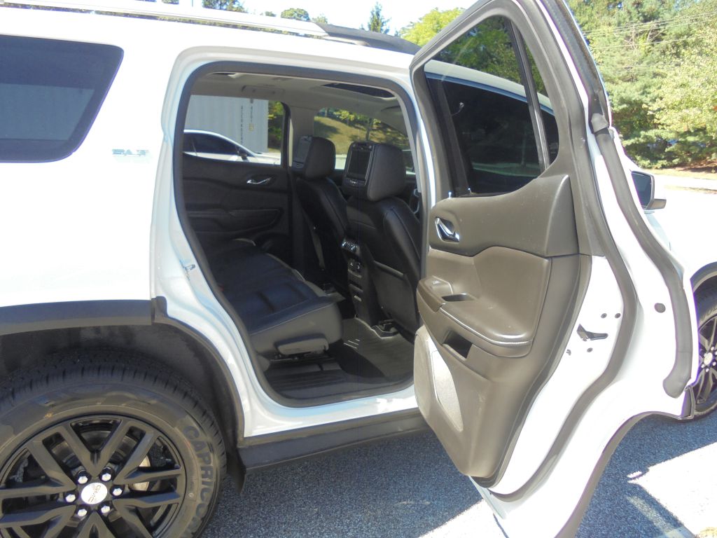 Photo 13 of this GMC ACADIA