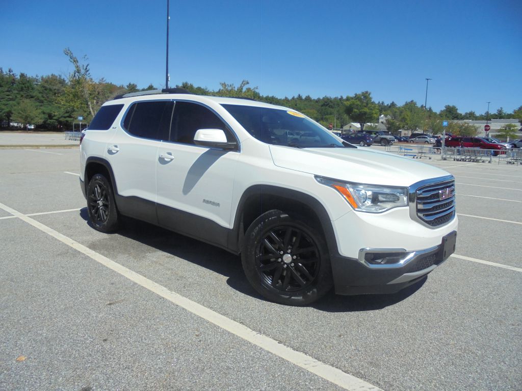 Photo 7 of this GMC ACADIA