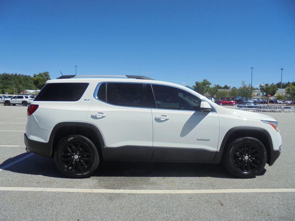 Photo 6 of this GMC ACADIA
