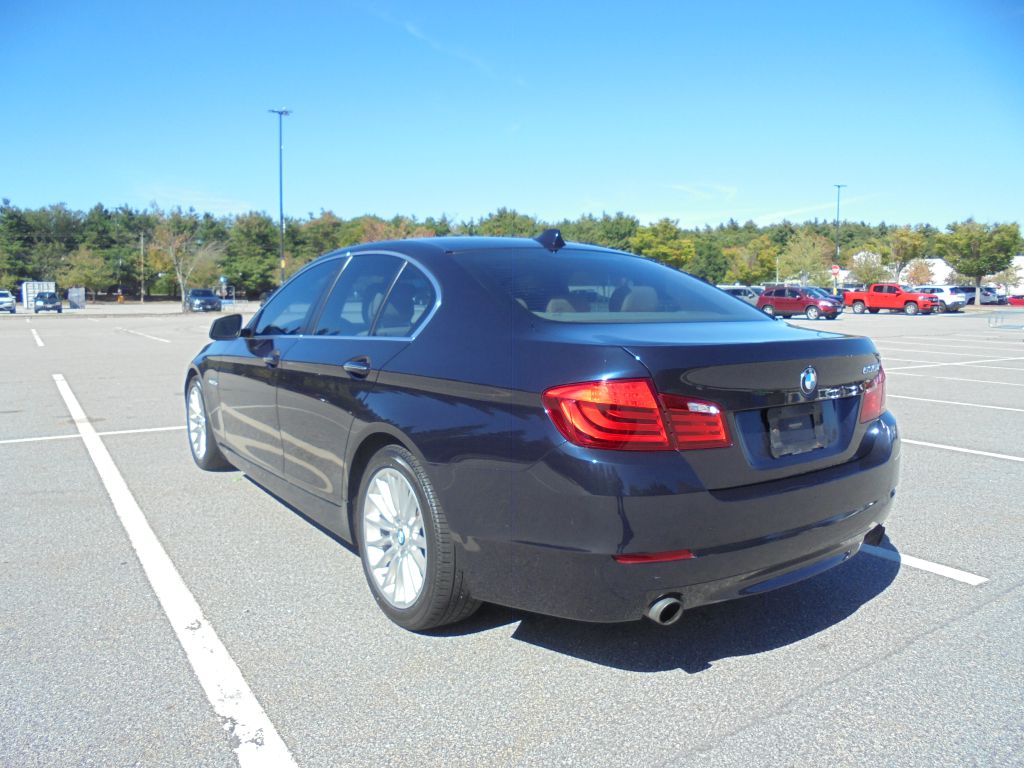 Photo 3 of this BMW 535