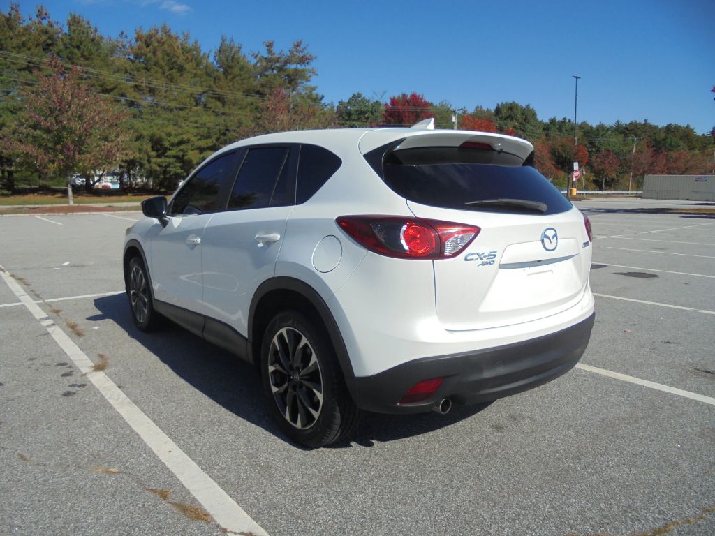 Photo 3 of this MAZDA CX-5
