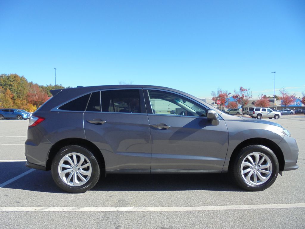 Photo 2 of this ACURA RDX