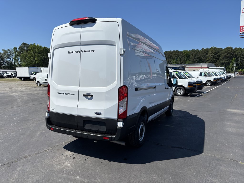 2023 Ford Transit XL Cargo Van photo 4