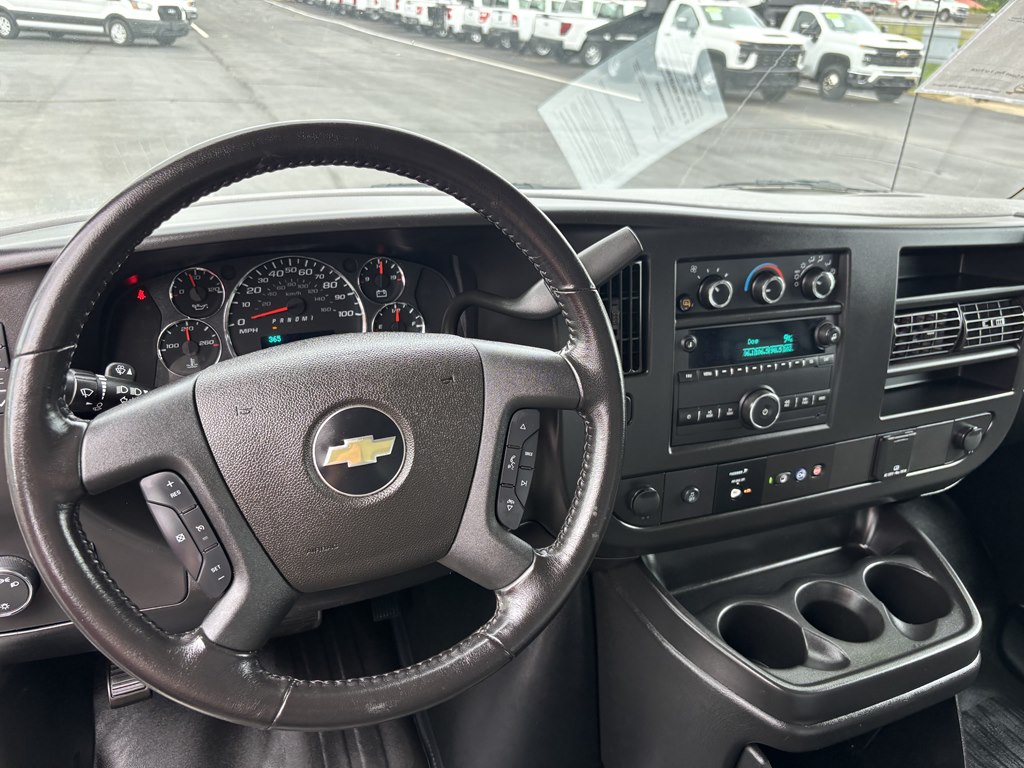 2023 Chevrolet Express 2500 Cargo Van photo 7