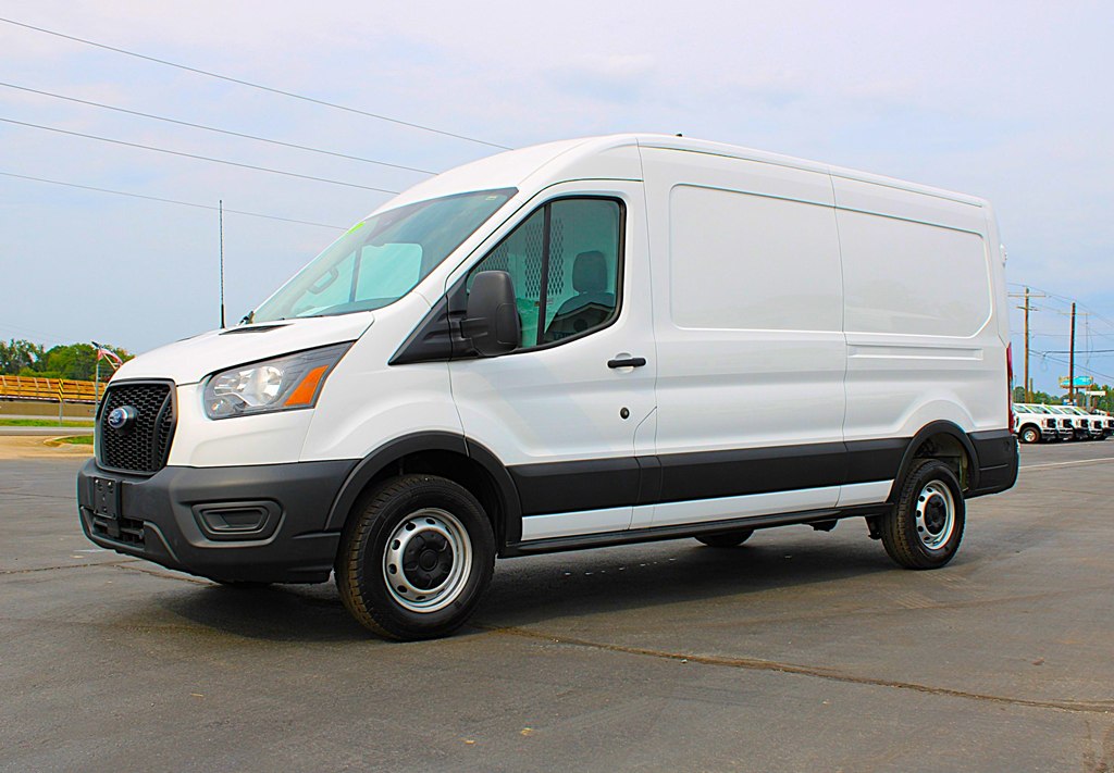 2024 Ford Transit XL photo 3