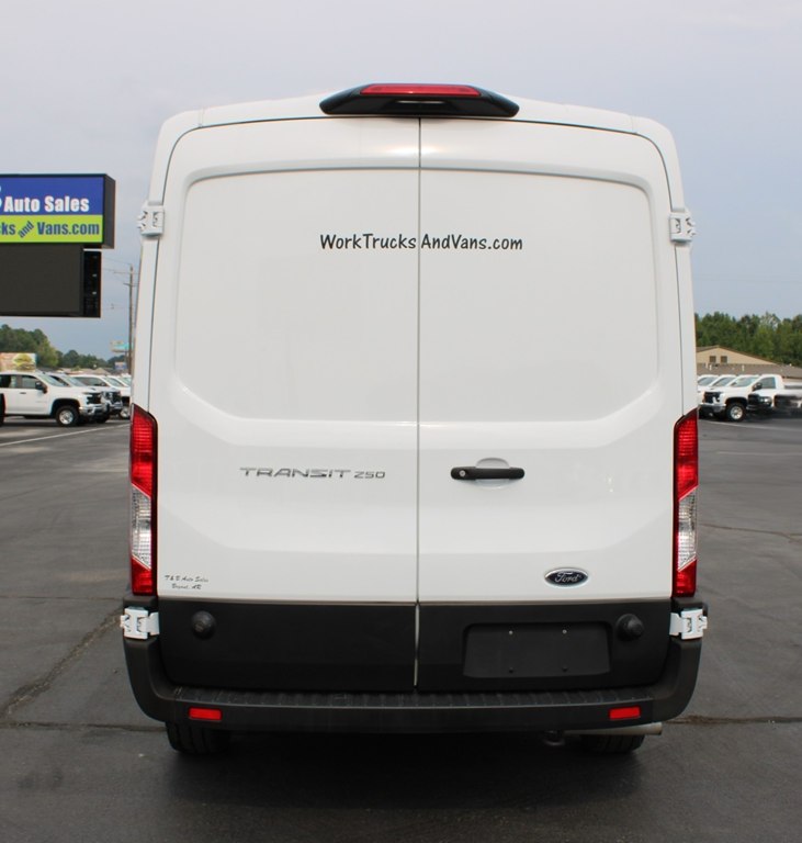 2024 Ford Transit XL photo 10