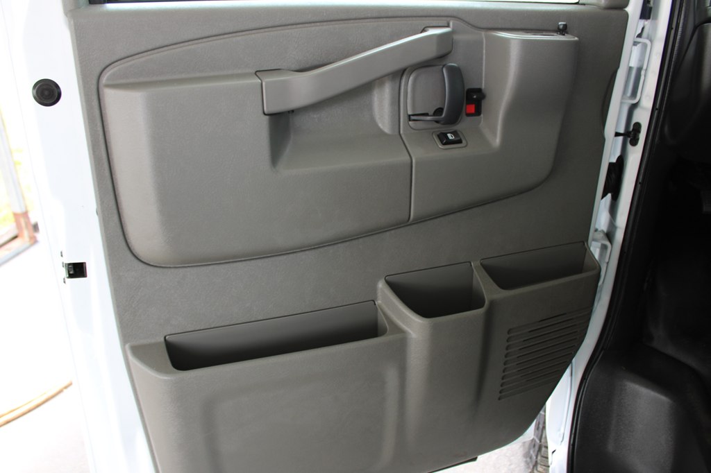 2024 Gmc Savana 2500 Cargo photo 9
