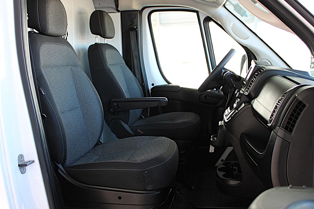 2024 Ram 2500 photo 13