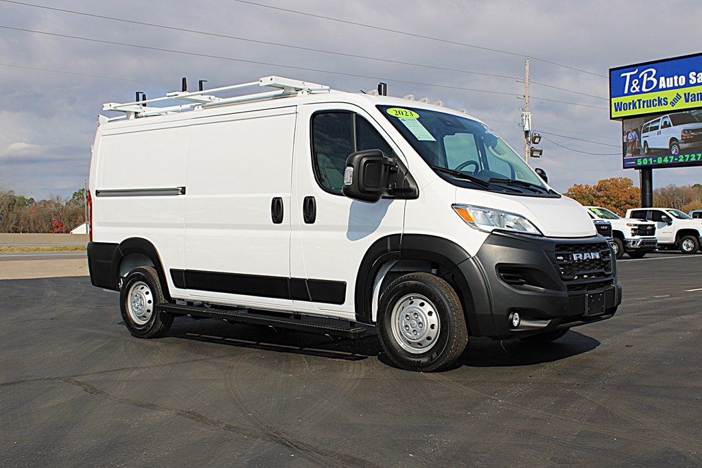 2023 Ram 1500 photo 3