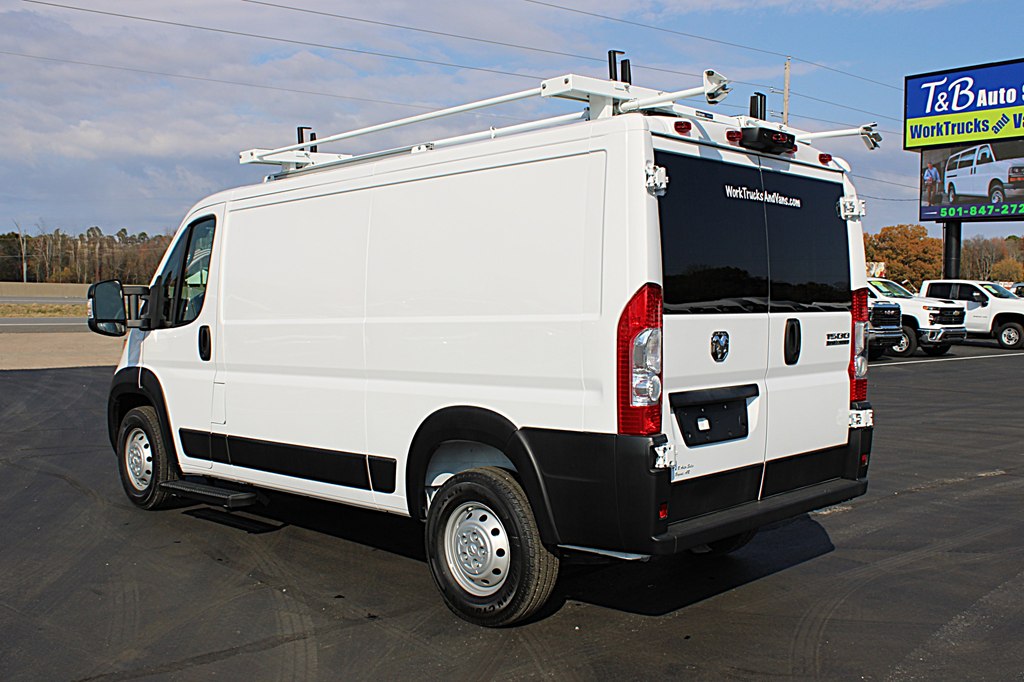 2023 Ram 1500 photo 4