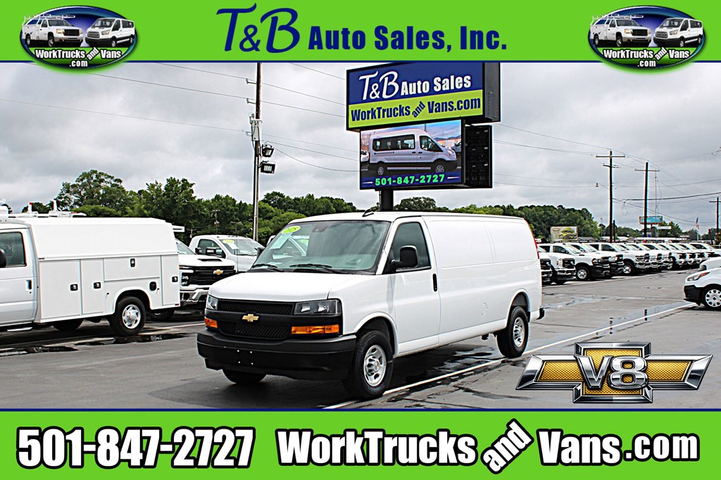 2025 Chevrolet Express 3500 Extended Work Van's photo
