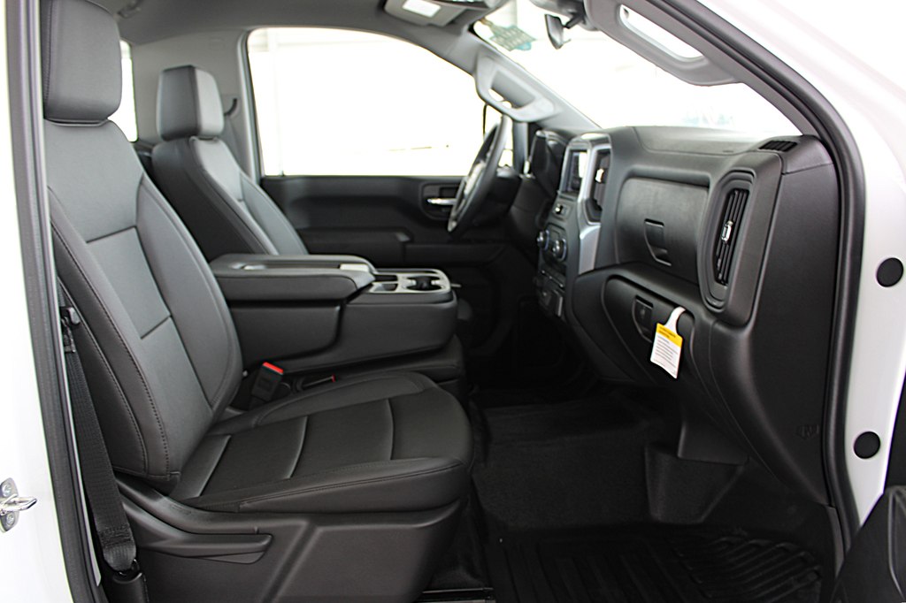2024 Chevrolet Silverado 3500HD photo 11