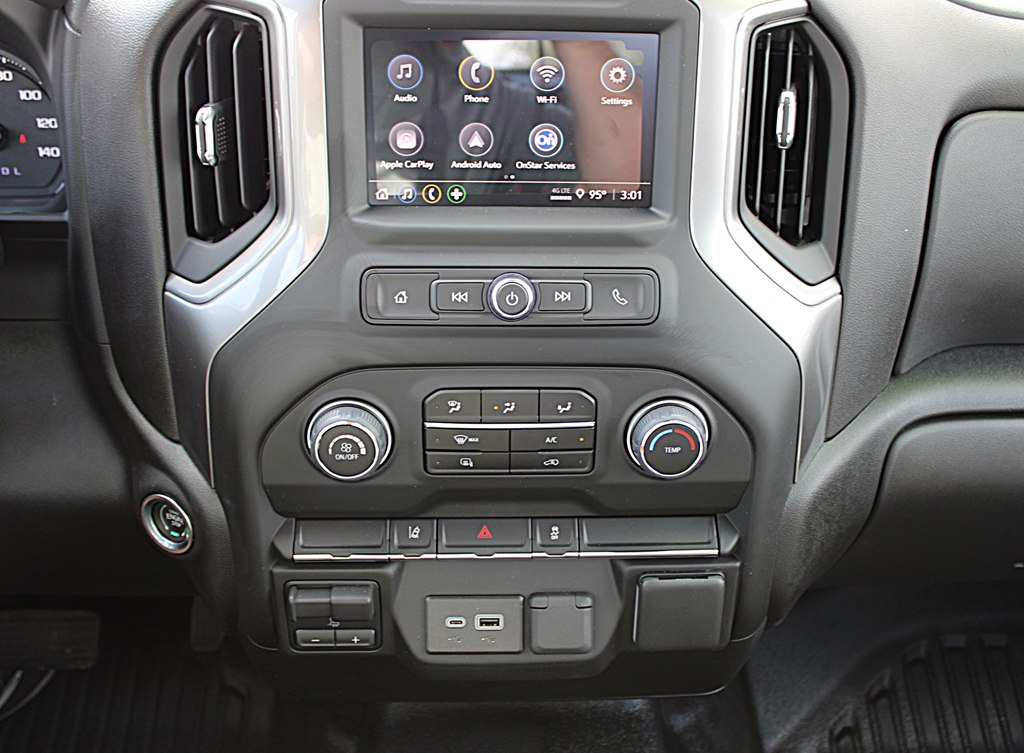 2024 Chevrolet Silverado 3500HD photo 16