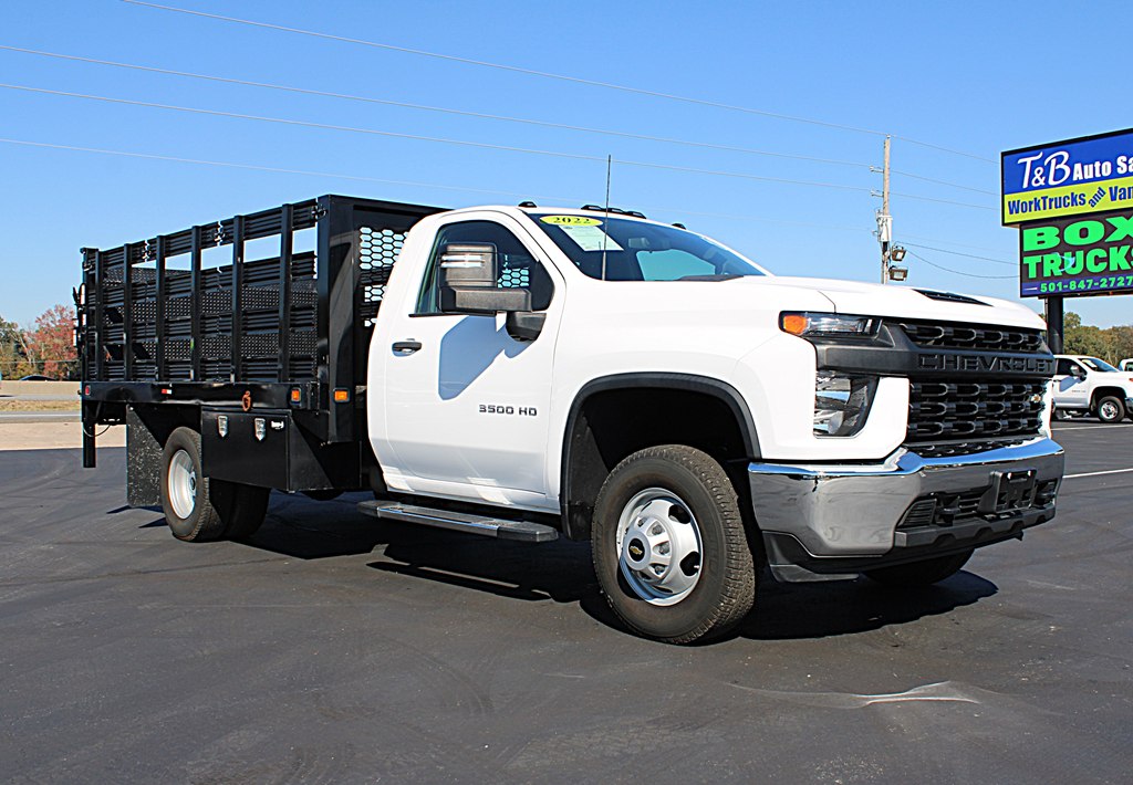 2022 Chevrolet Silverado 3500HD Work Truck photo 2
