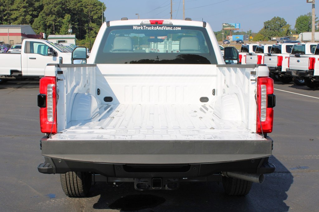 2023 Ford F-250 photo 10