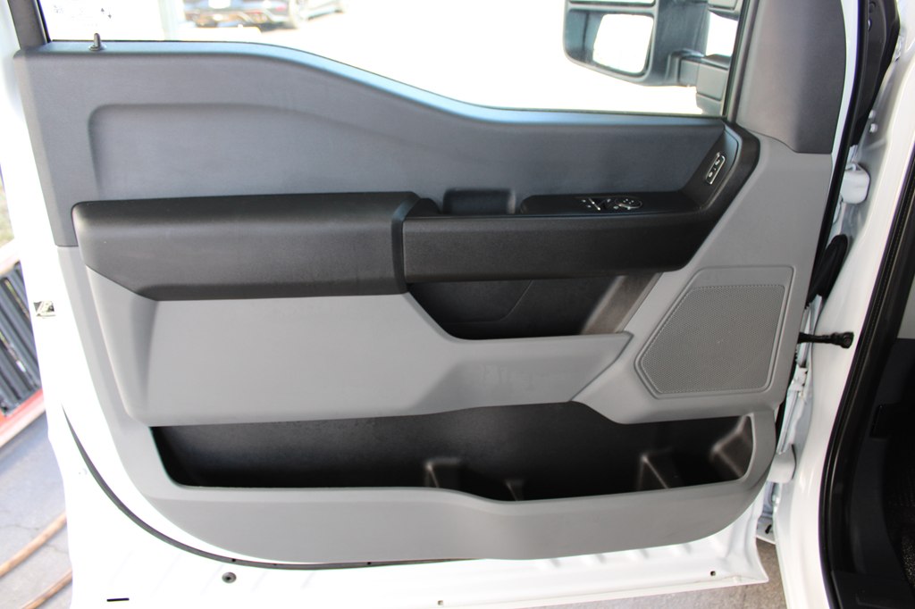 2023 Ford F-250 photo 15