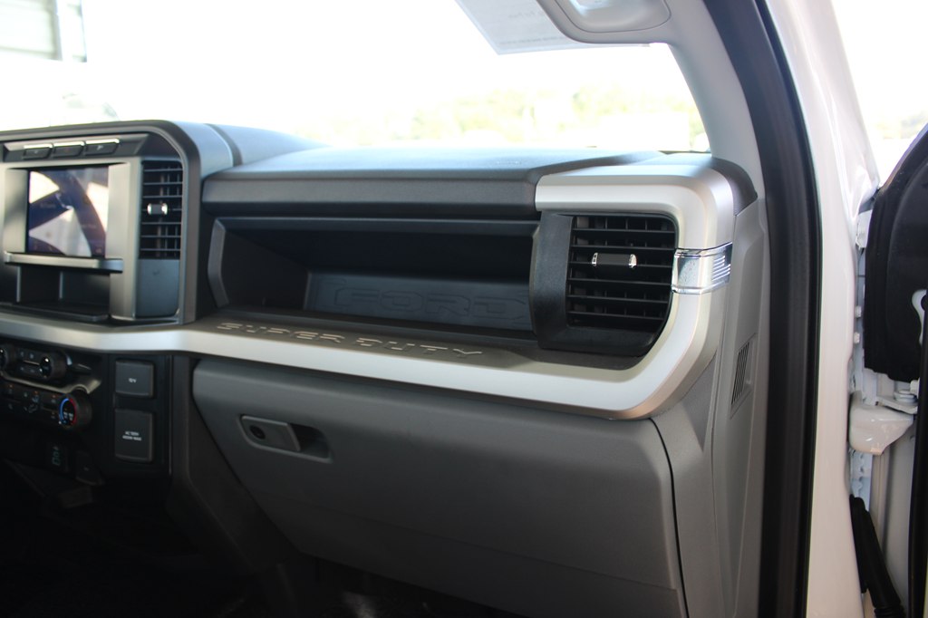 2023 Ford F-250 photo 21