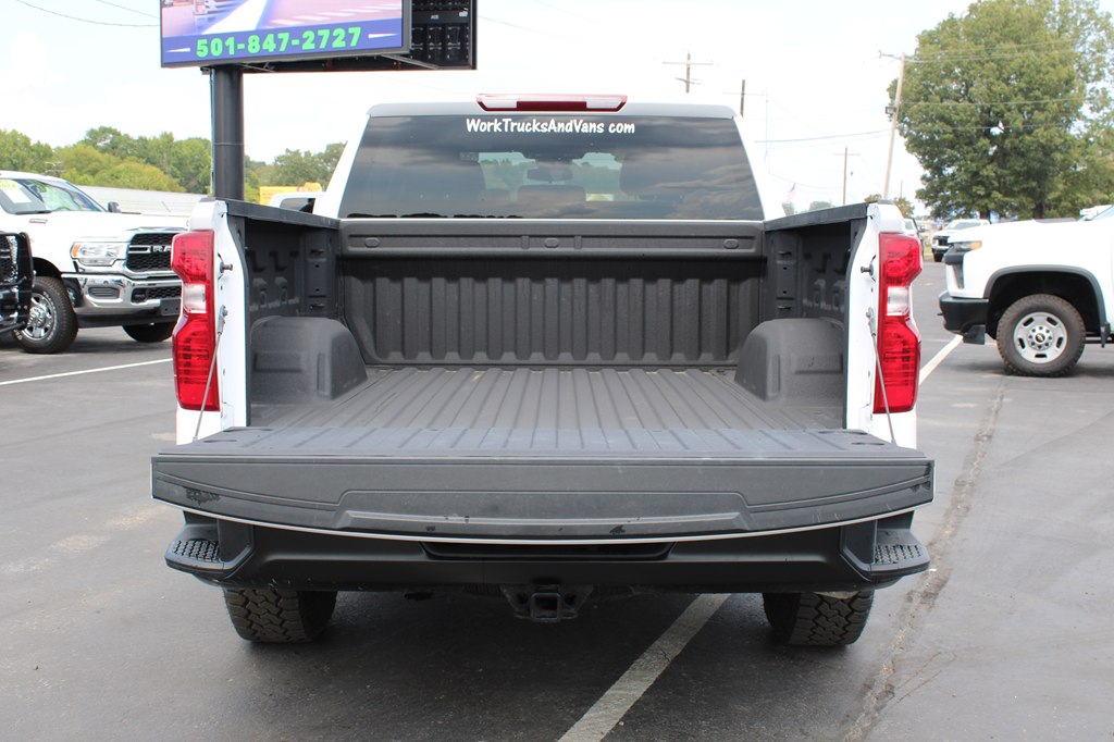 2024 Chevrolet Silverado 1500 photo 10
