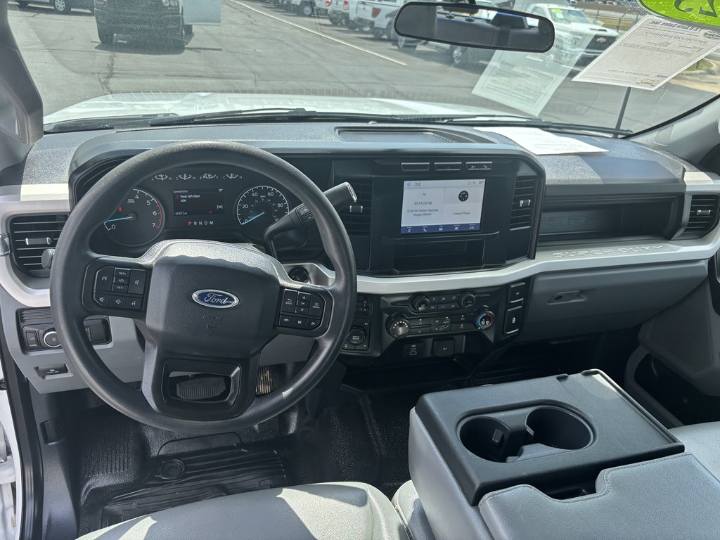 2023 Ford F-250 photo 9