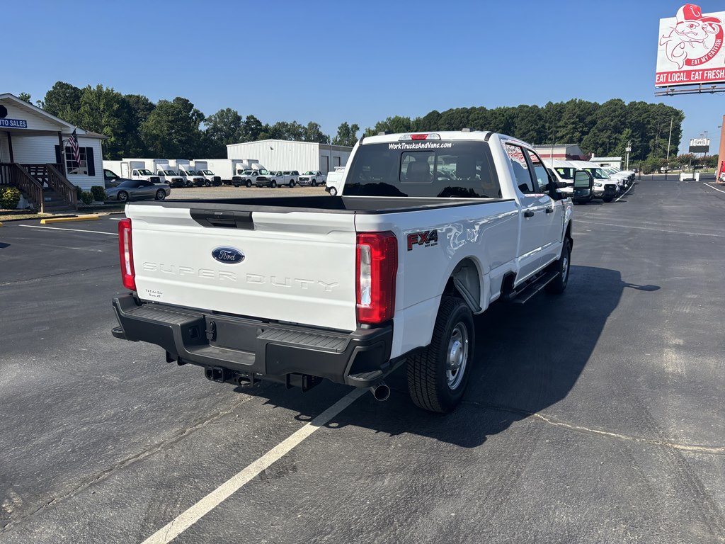 2024 Ford F-250 photo 6