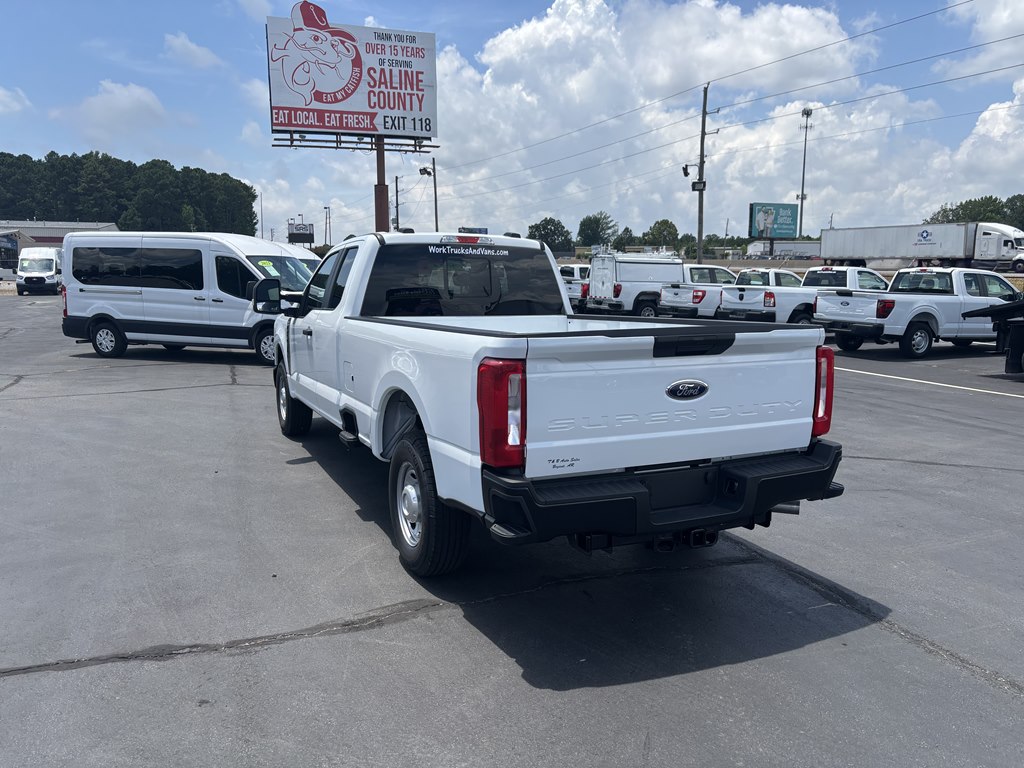 2024 Ford F-250 photo 6