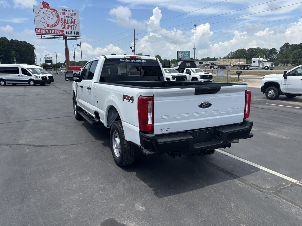 2024 Ford F-250 photo 6