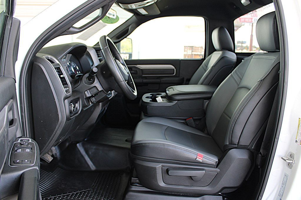 2024 Ram 2500 Tradesman photo 14