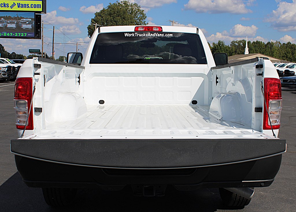 2024 Ram 2500 Tradesman photo 10