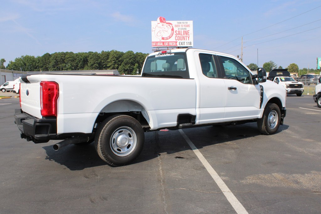2025 Ford F-250 XL photo 5