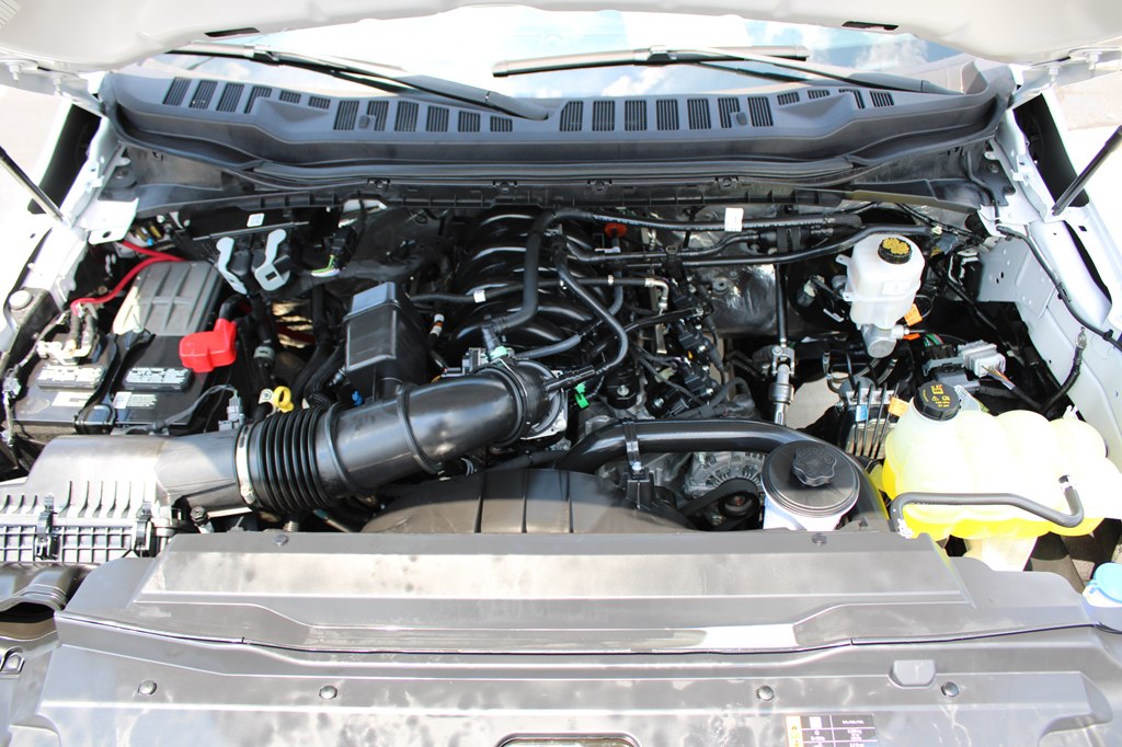 2024 Ford F-350 photo 32