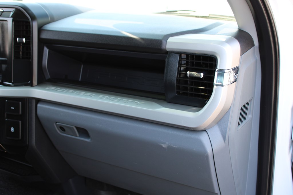 2024 Ford F-350 photo 22