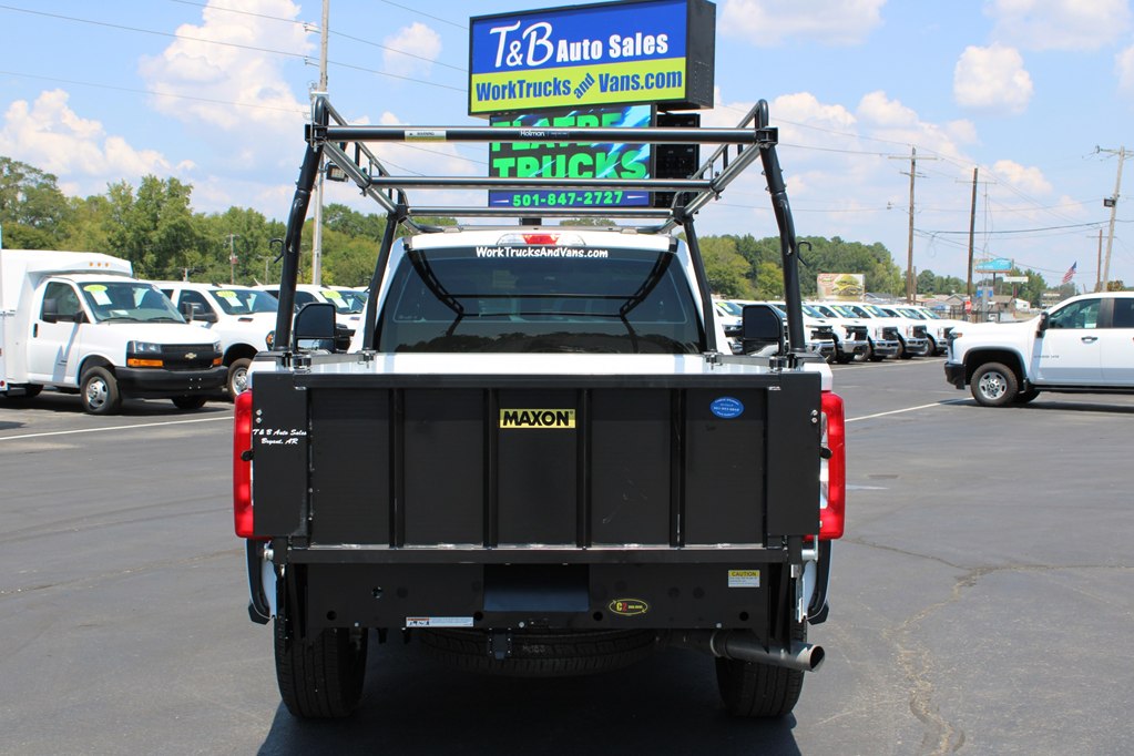 2024 Ford F-350 photo 8