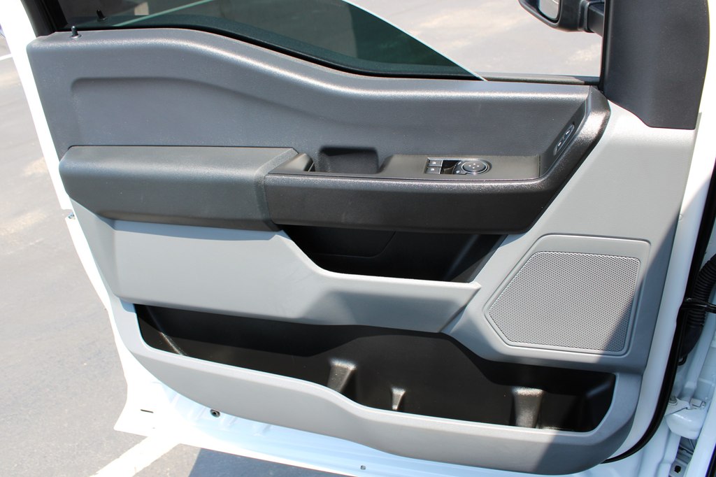 2024 Ford F-350 photo 16