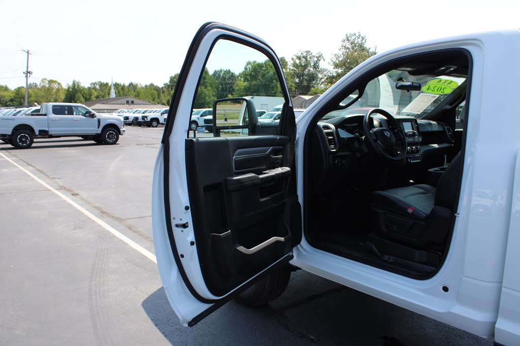 2024 RAM Ram 2500 Pickup Tradesman - Photo 17
