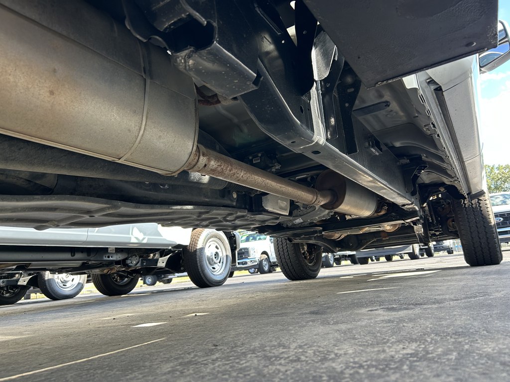 2023 Ford F-350 photo 32