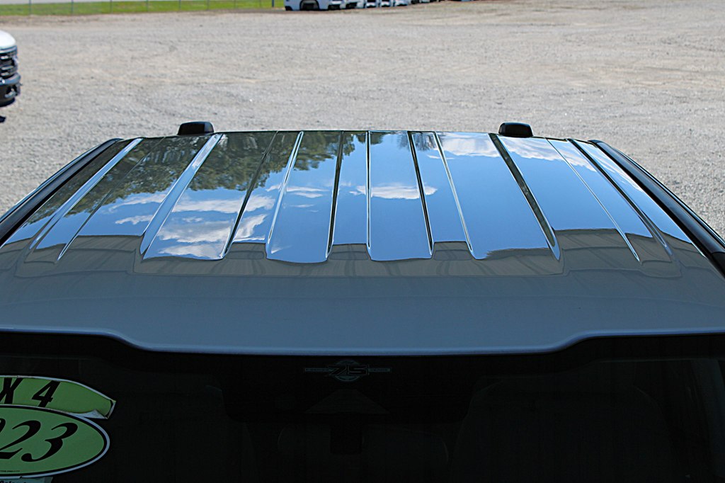 2023 Ford F-350 photo 12