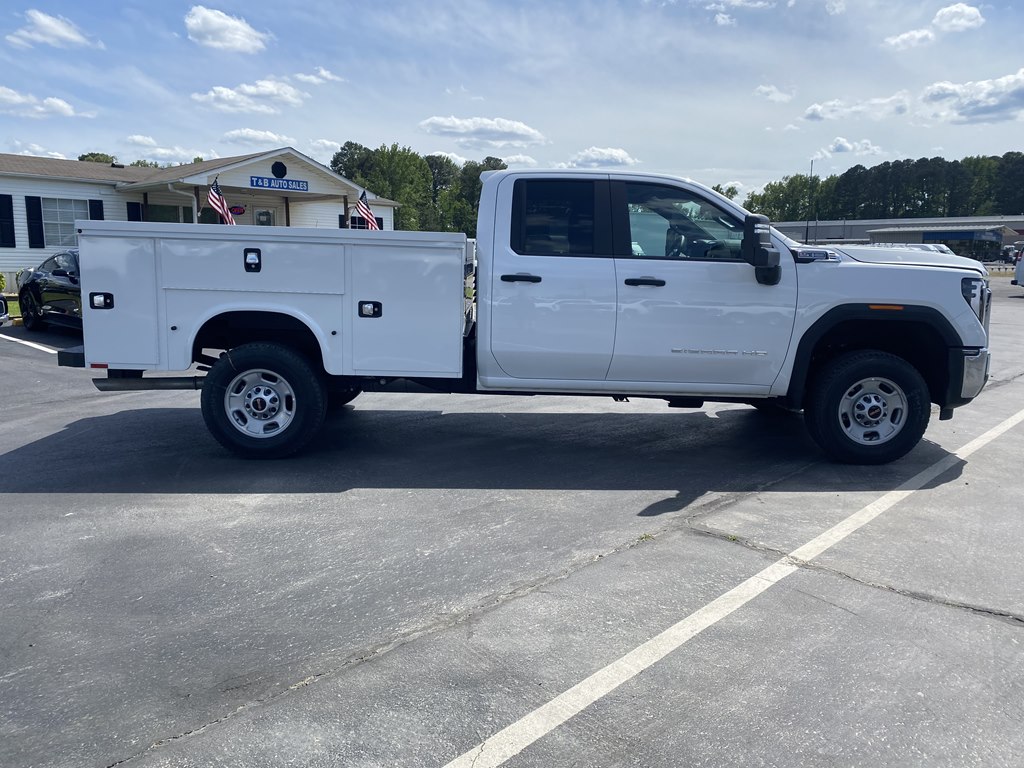 2024 Gmc Sierra 2500 Pro photo 4